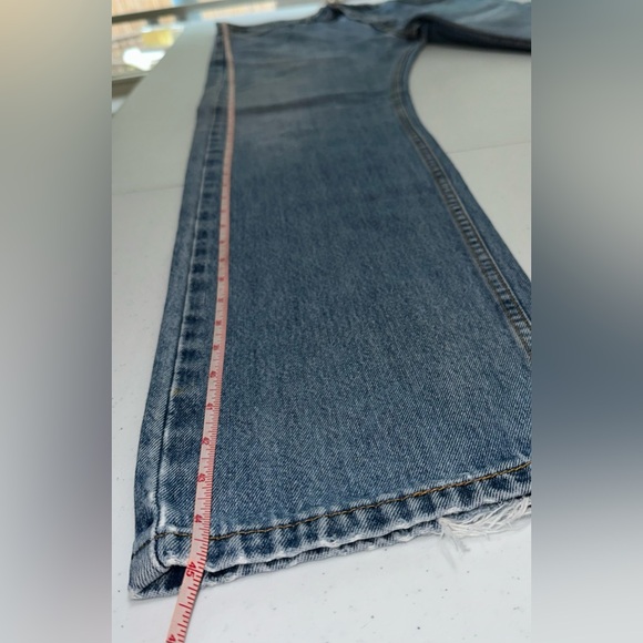 Classic Men's 505 Levi Blue Jeans 34x34 - Picture 8 of 16